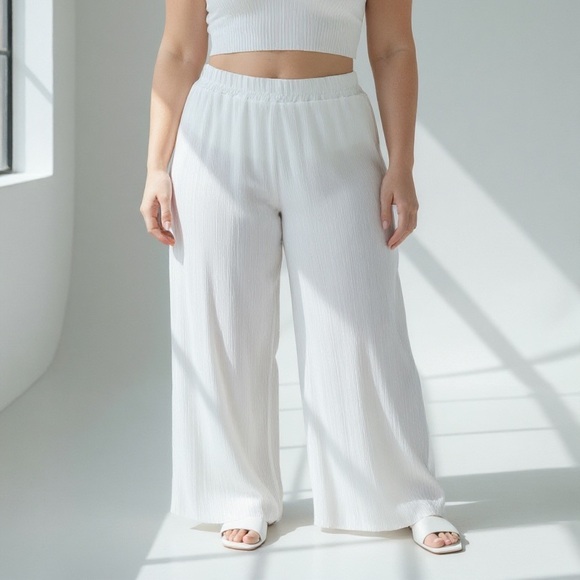 Jolie & Joy by FCT With Love Pants - NWT Jolie & Joy White Ribbed Lounge Pants